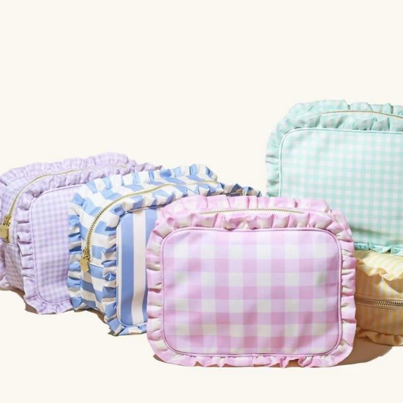 Gingham Ruffle Customized Make Up Toiletries Bag Wholesale Travel Bag Personalized Cosmetic Bag