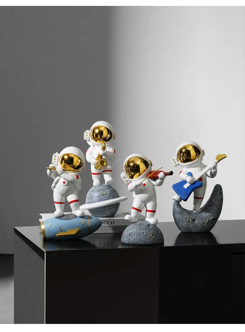 2023 Graduation Gift Large Creative Arts Craft Band Astronaut Action Figures Decoration Luxury Home Room Desktop Decoration Gift