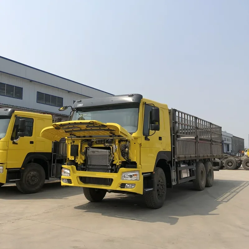 used Howo commercial vehicle 4x2 371hp single row semi warehouse grid used light truck for sale