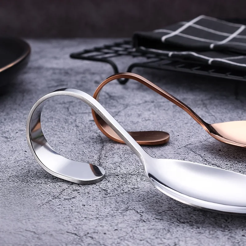 Custom Logo Restaurant Buffet Serving Spoons Stainless Steel Curved Handle Big Spoon Gold Serving Spoon for Dessert Salad