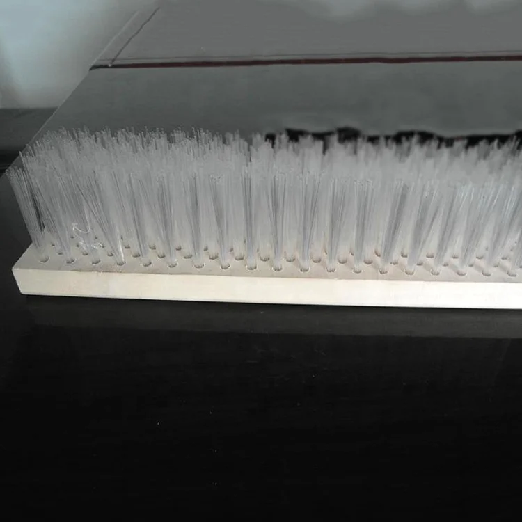 Industrial nylon belt brush with base for cleaning/polishing