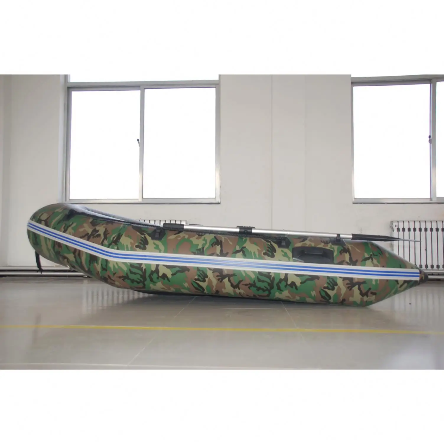 CAMO colour High Quality Floating Rafts Pontoon Inflatable Boat Fishing Electric Rigid Inflatable Boat China camouflage