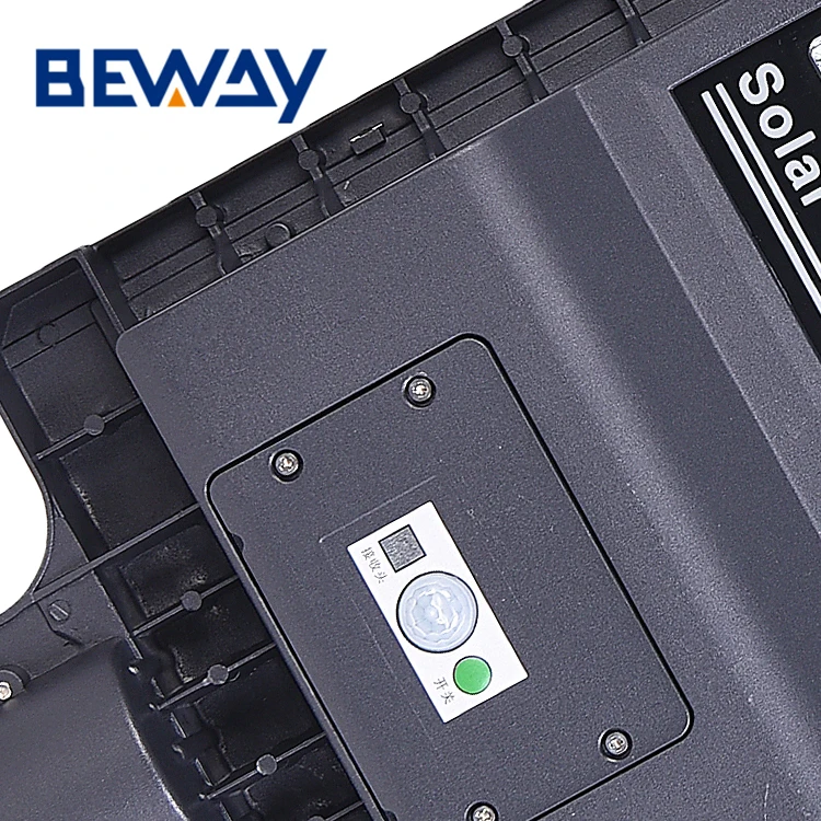 Good Quality 2022 Most Popular Plaza 60 120 180 Watt All In One Led Solar Street Light