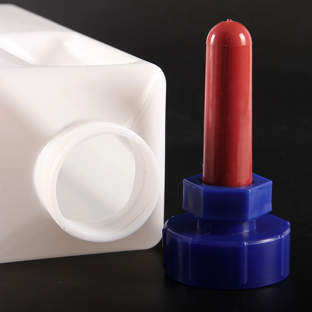 Dairy Equipment 3L Calf Lamb Feeding Milk Bottle for Cattle Sheep Goat Milk Feeder With Rubber Nipple