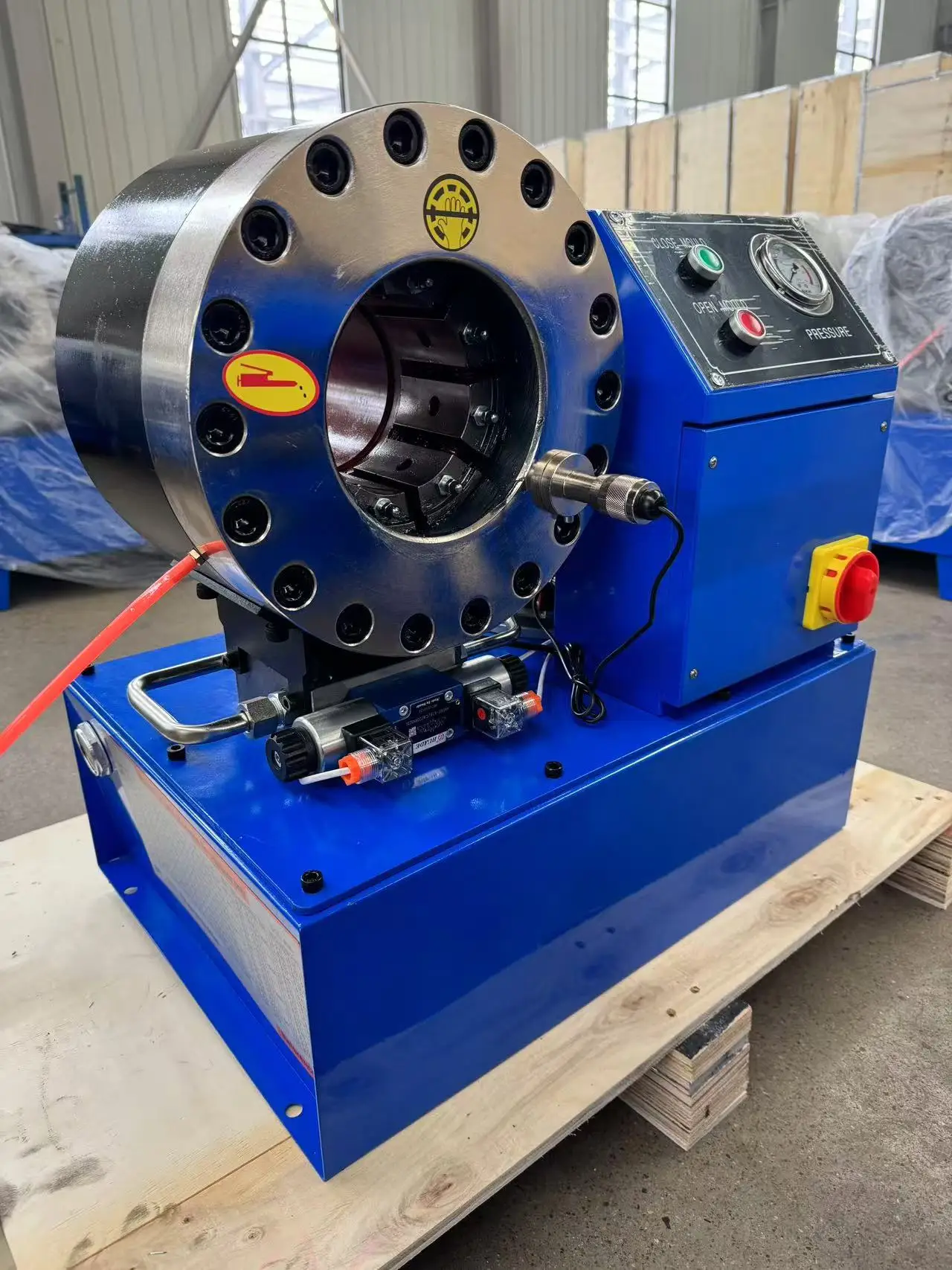 Factory best-selling small laser engraving and cutting machines laser cutting machine products hydraulic hose cutting machines