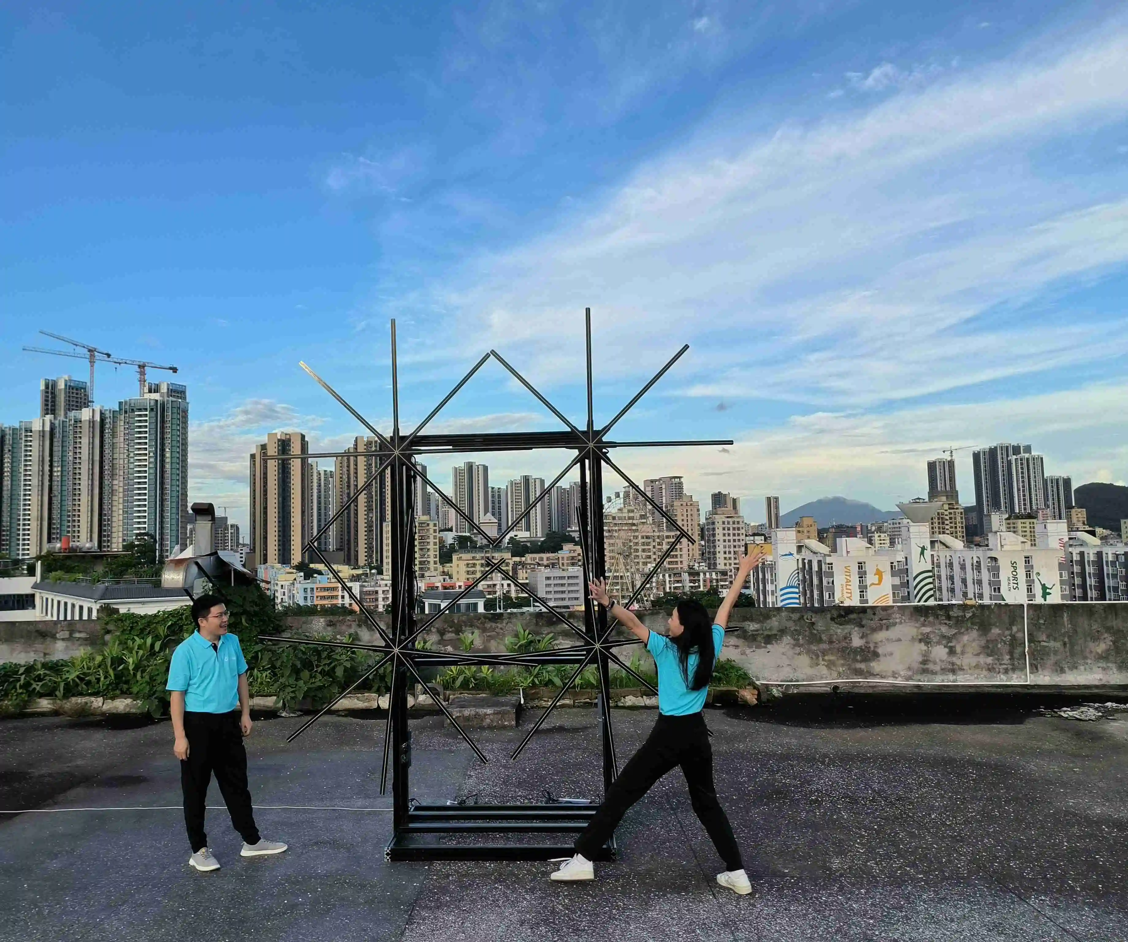 The Largest In The World Size 180cm Hologram Fan 2*2 Splicing Solution Advertising Projection  3d Holographic Led Fan Display