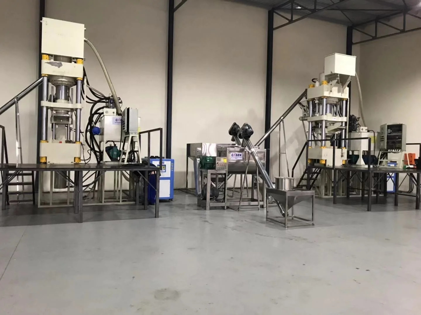 Factory high quality Cattle Cow animal Salt Lick Blocks Press Equipment salt brick making machine