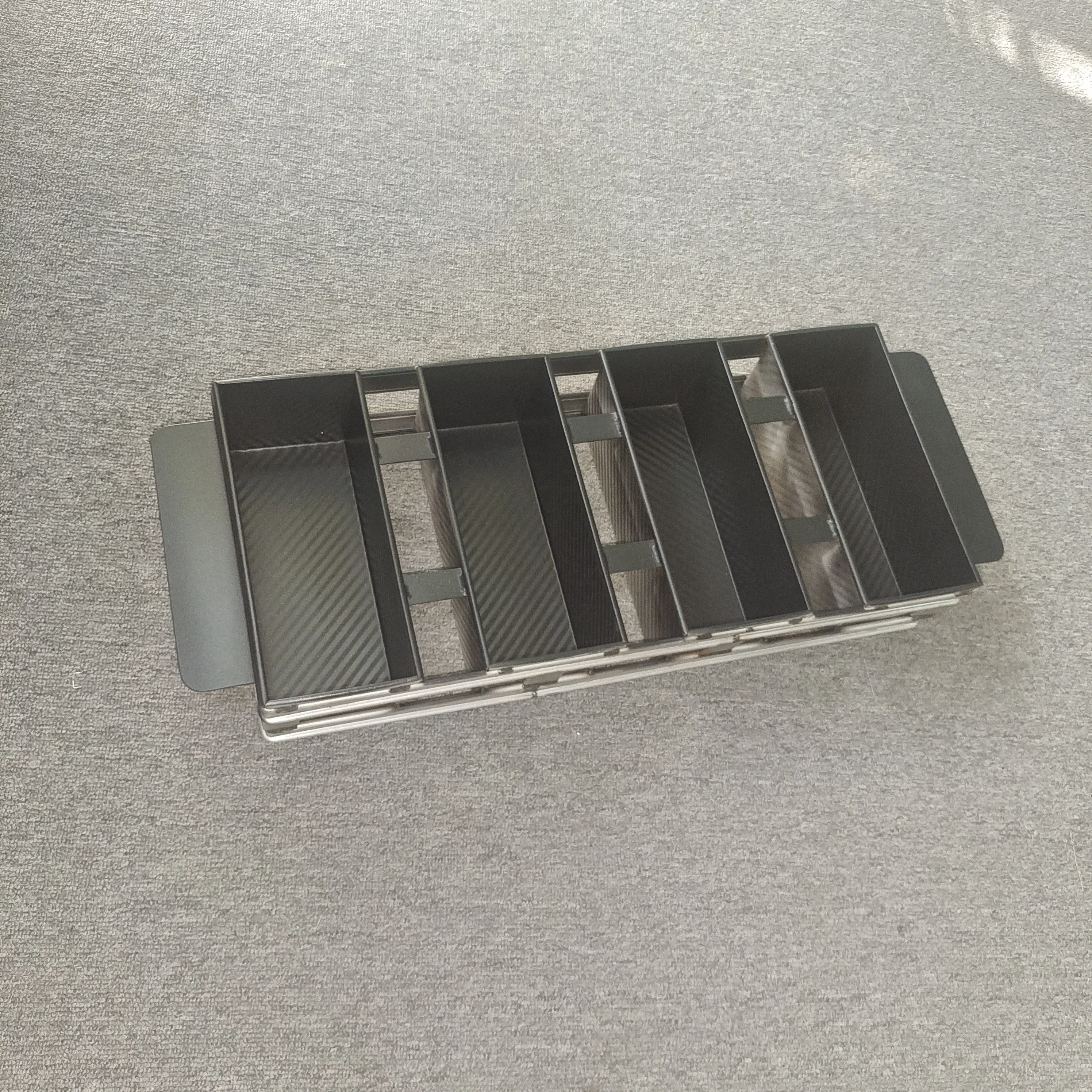 Nonstick Quick Release Baking  Pans Rectangle Mold   Strapped Loaf Pan  Metal Bread Pans