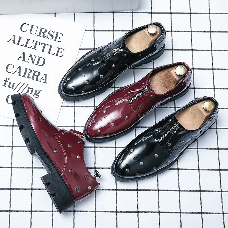 
Best Quality Handmade Black Embroidery Velvet Breathable Suede Loafers Men Shoes 