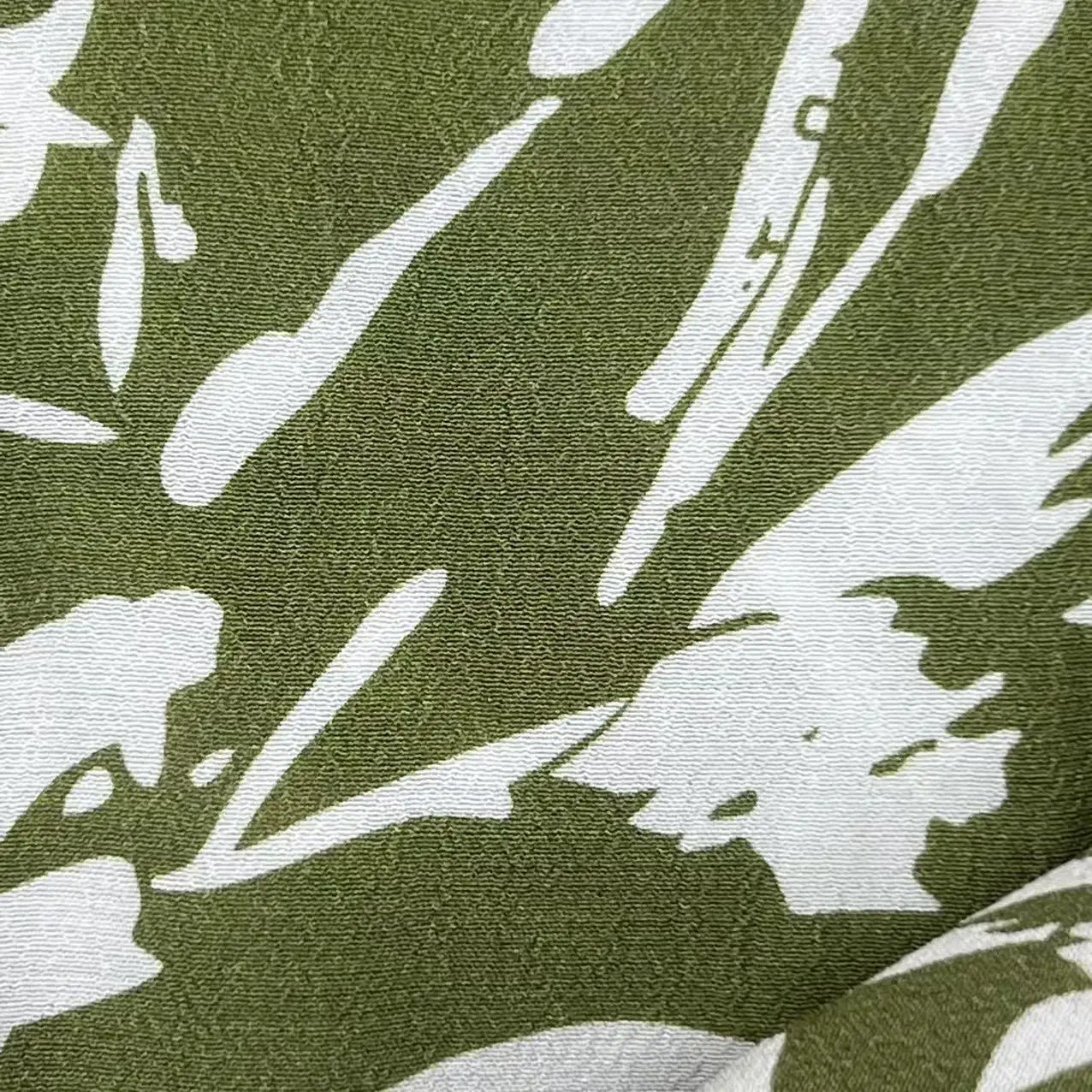 new fashion stock lot mint digital print fabric 100%viscose crepe rayon printed fabrics for dresses t-thirts trousers