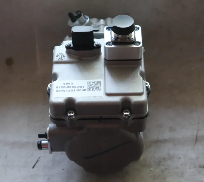 8126-03503 Guangyu Air Compressor For Yutong Higer Zhongtong Ankai Kinglong King Long Golden Dragon Bus Body Parts Accessory