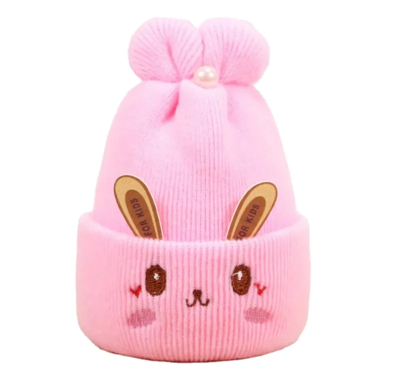 Женская зимняя вязаная шапка с кошачьими ушками