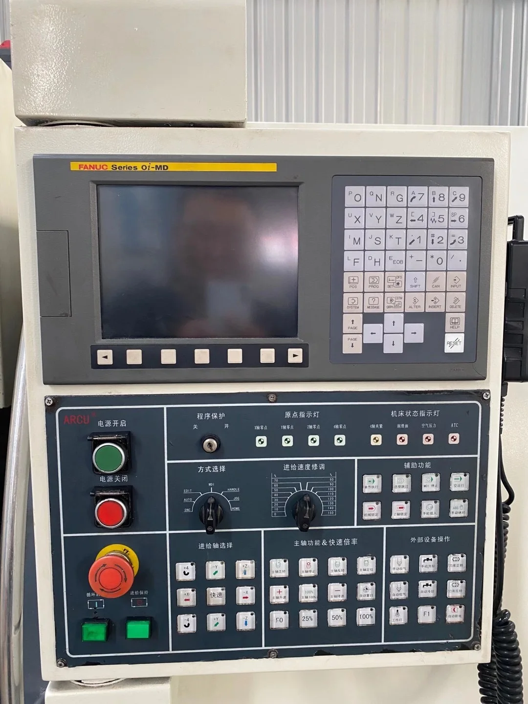  Хорошее качество Vmc 850 Тайвань 3 оси Fanuc вертикальный фрезерный станок с ЧПУ (числовым программным управлением) для