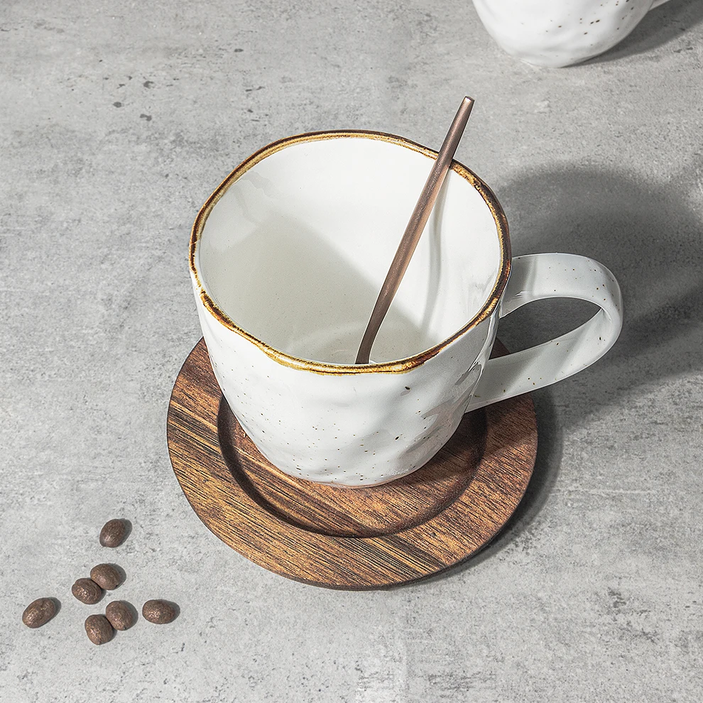 2022 Crockery Cups Oem Logo Mugs Bulk White Cappuccino MUG with Gold Rim For Cafe Shop Speckled Ceramic Coffee Mug OEM Promotion