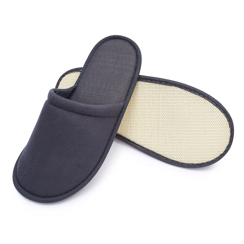OEM Custom Logo Personalized Wholesale Luxury Washable Hotel Room Spa Guest Disposable Slippers