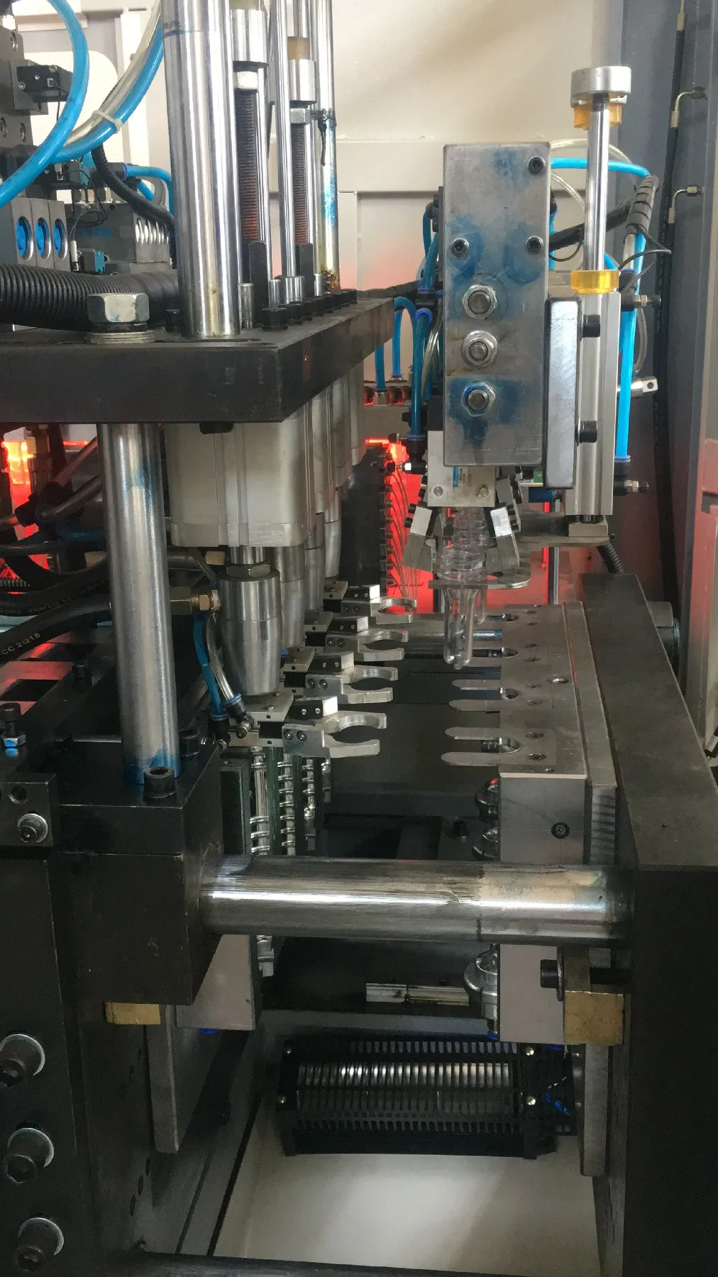 3200bph automatic pet bottle making blowing machine