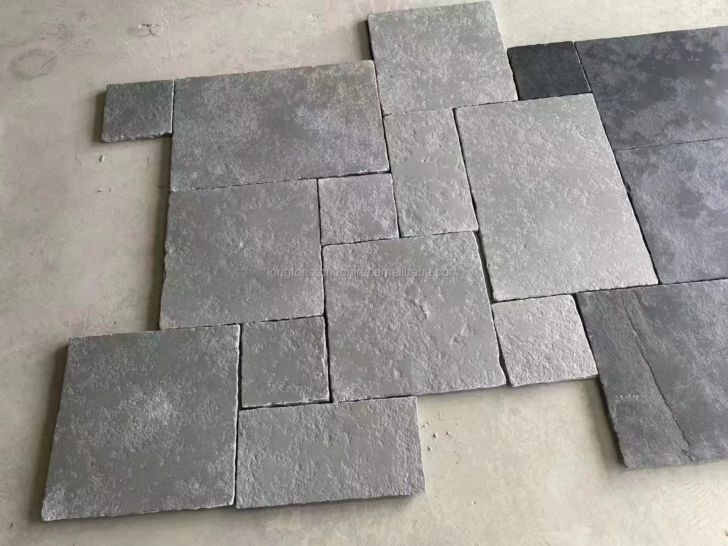 Vintage French Pattern Paving Stone Limestone Villa Garden Patio Tiles Non Slip Honed Outdoor Floor Tiles Limestone Tile