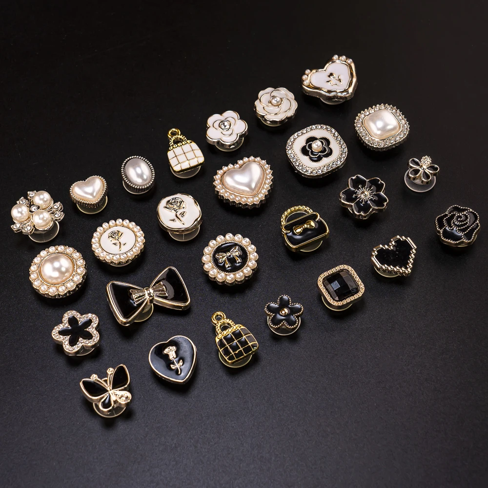 HYB kuaji wholesale crystal bear pearls Popular New designer Acrylic clog charms shoe charm decorations acrylic charms custom