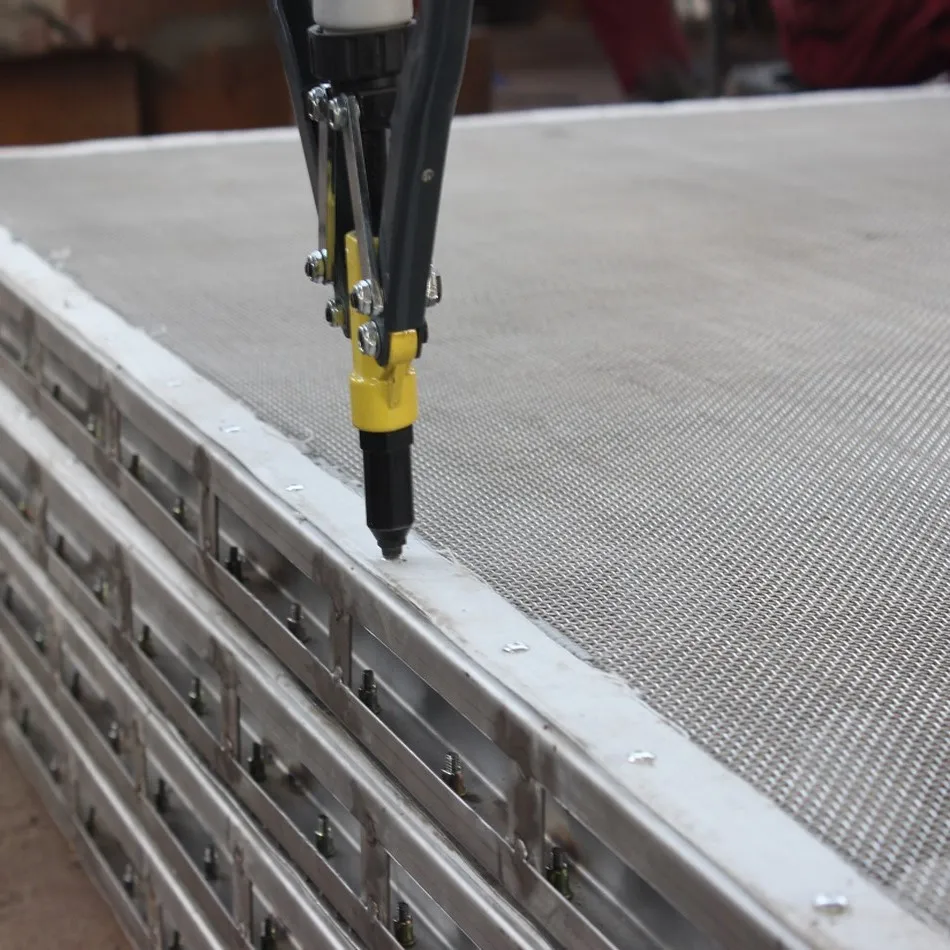 Manufactory direct High Efficient Wholesale low cost factory design   gyratory screen