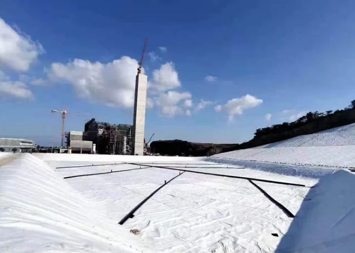 polyester/polypropylene needle punched nonwoven geotextile fabric geotextile price 150gsm 200gsm