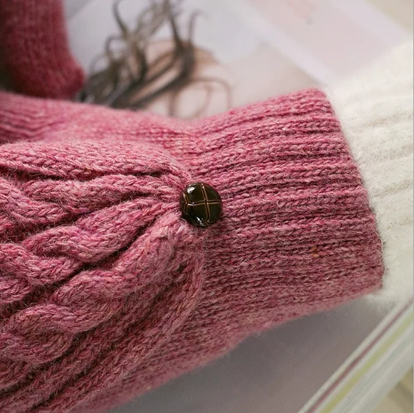 2022 hot sales ylm lovely japanese Dinosaur Glove Woman Winter Thickening and warmth Cartoon knit cotton Plush half finger glove