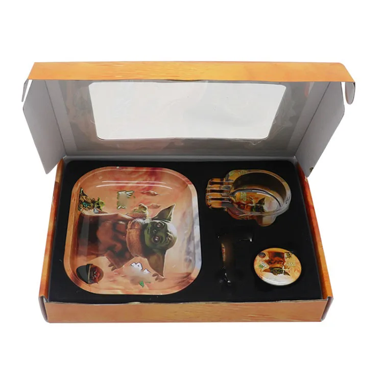 Wholesale Smoke Shop Smoking Set Metal Rolling Tray Custom Herb Grinder Glass Ashtray Smoking Accessories Kit
