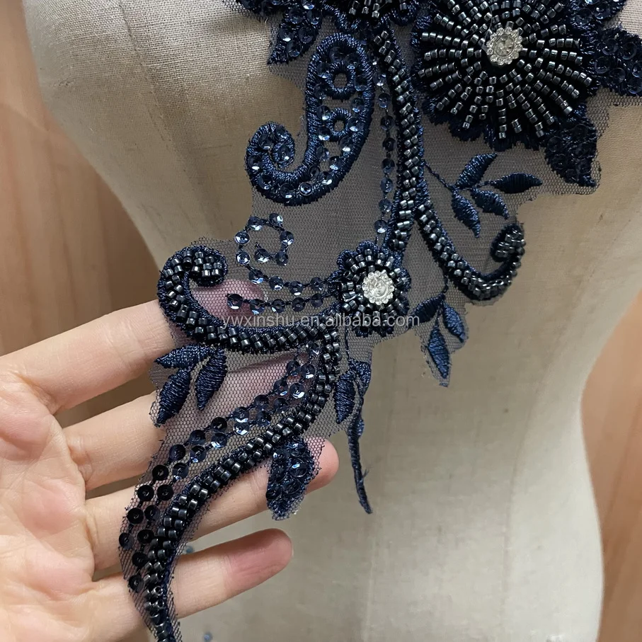 navy blue applique (2).JPG