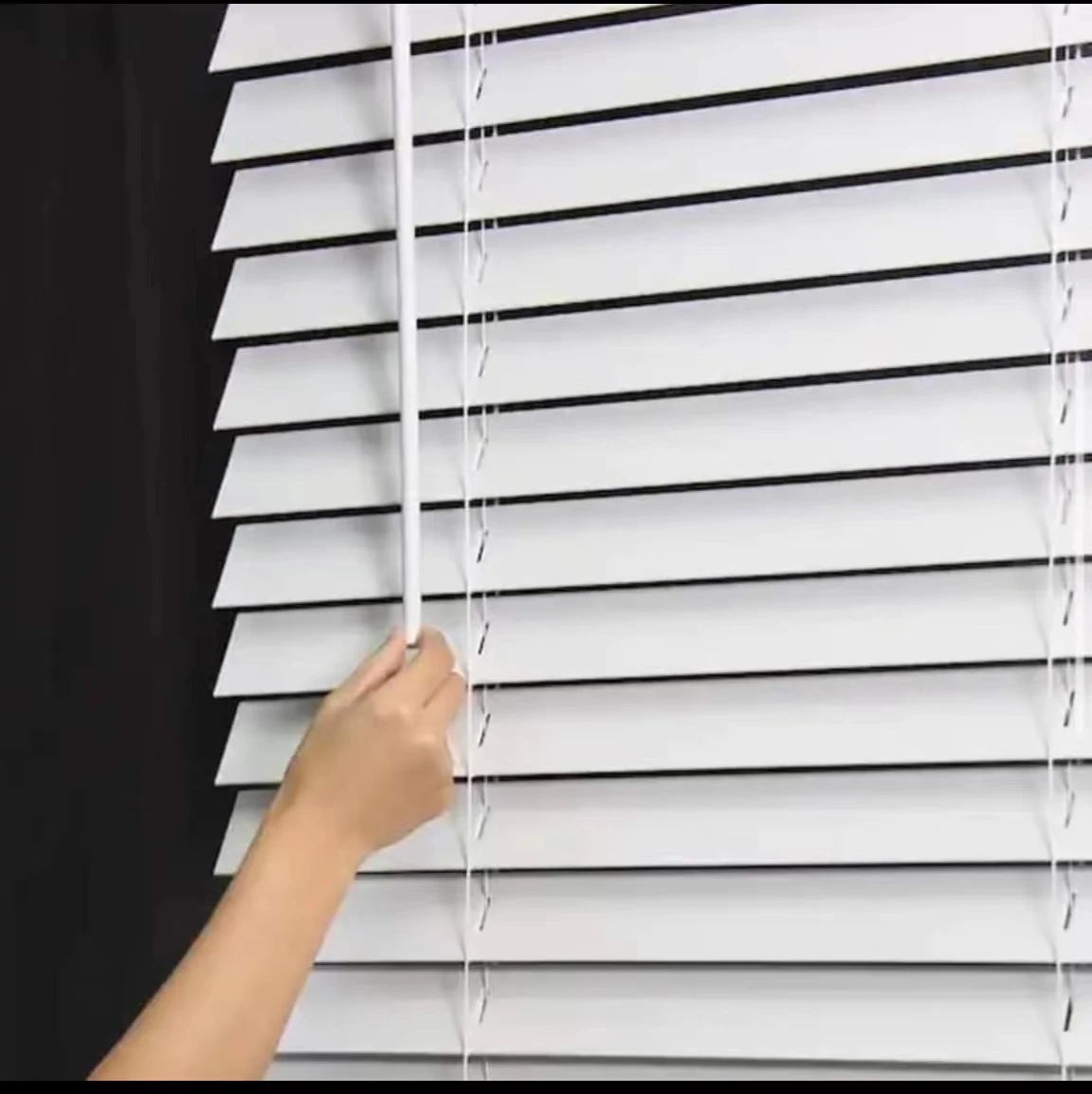 New Material Cordless PVC  Wood Venetian Blinds  PVC Fauxwood Venetian Blinds 5 cm Width Faux Wood Blind