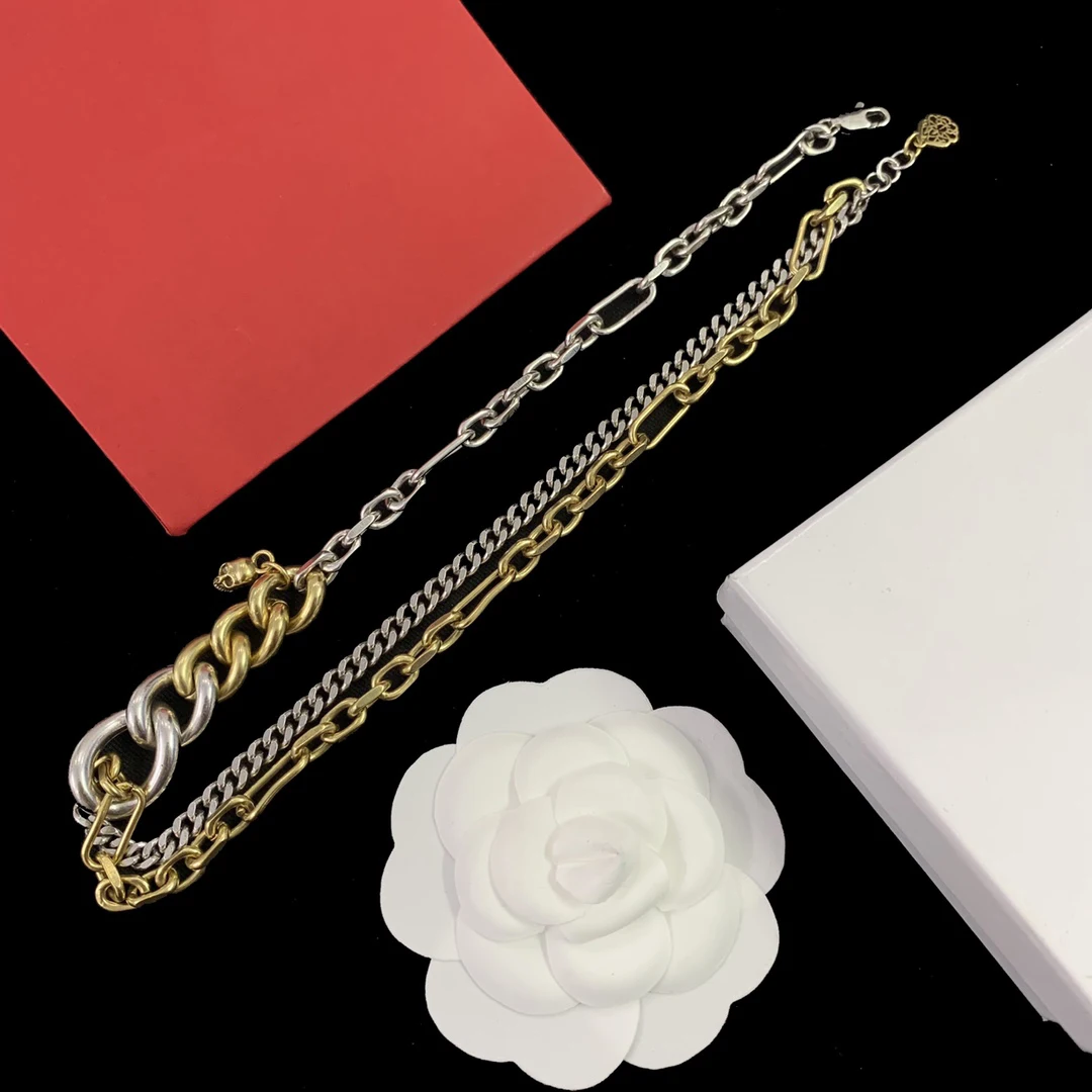 Alexander McQueens Factory new product 925 silver color chain, fashionable, personalized, high-end design, holiday gift giving