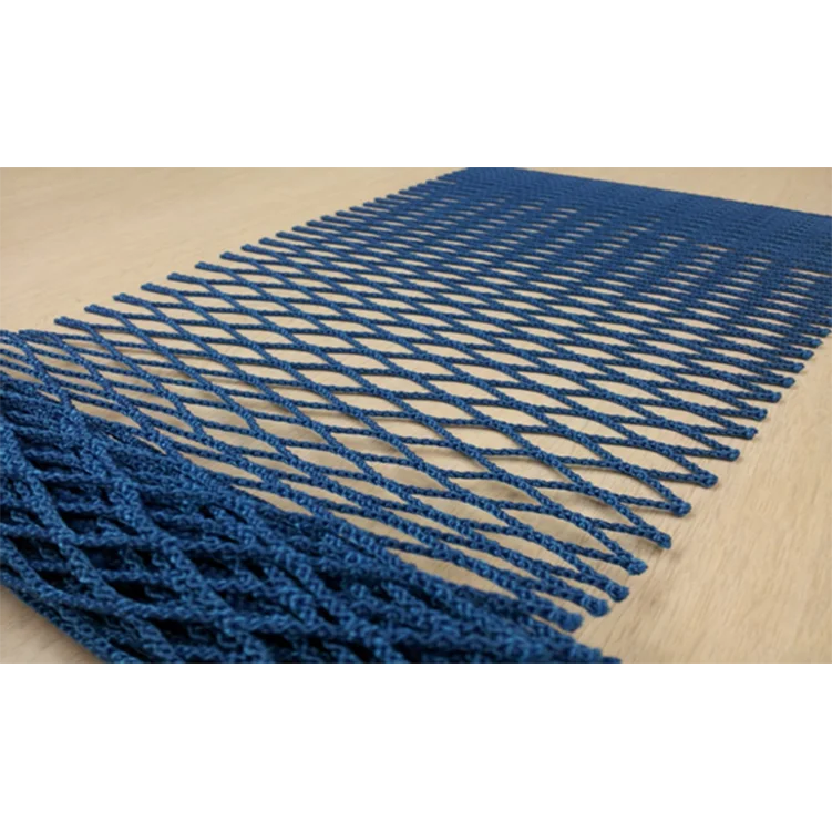 
 Прочная легкая сетка с низким уровнем плавления, изготовленная из термосоединительного волокна  