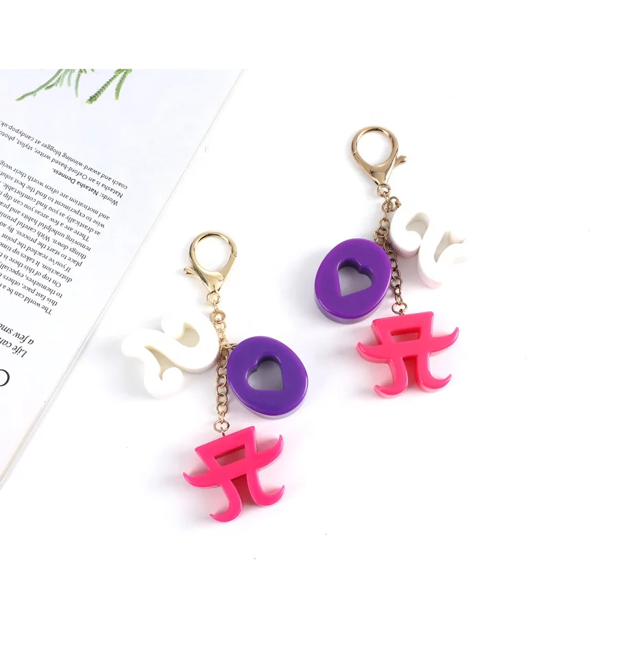 Custom Resin Music Note Pendant Key Pendant in Pink Purple White Multi-Key Chain with Gold Acrylic Metal Key chain Accessories