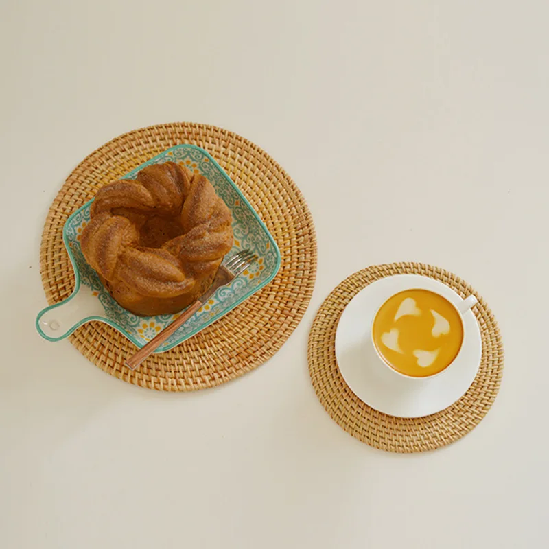 XC wholesale cheap price eco-friendly handmade natural rattan water hyacinth placemat