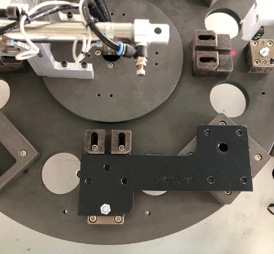 Индивидуальная машина для крепления гаек, автоматическая машина для сборки гаек