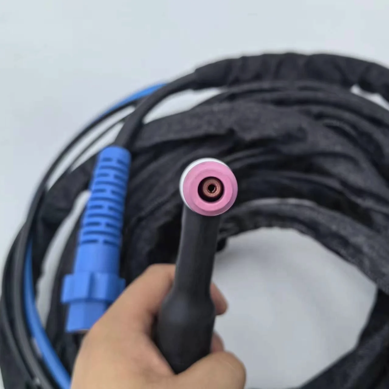 XL Welding Torch Manufacturer WP18 Water Cooled 320A Argon Arc TIG Torch with Replaceable Switch