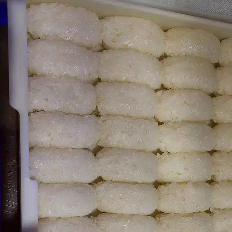 hot sale New Design sushi Processing machine/sushi roll machine/sushi robot machine