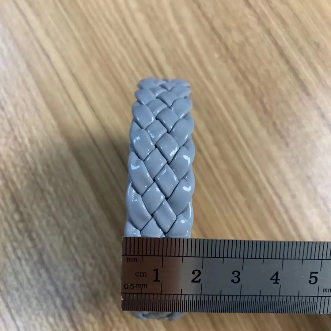 5-Finger Leather Strap Woven Ladies Sandals Upper Decorated And Ladies Belts