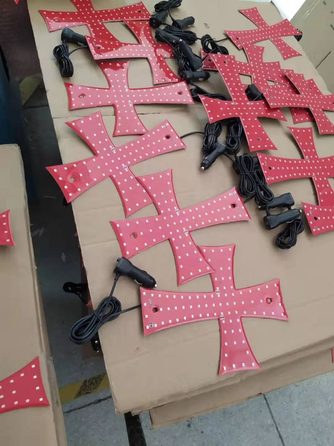 red cross light for off-road vehicle truck large truck led work light