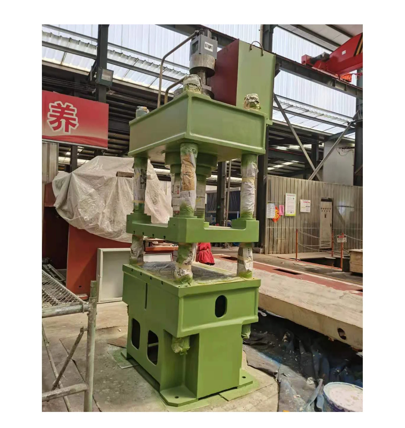 100 tons High Pressure Steel Plate Four Column Man-Hole Cover Double Action Hydraulic Press