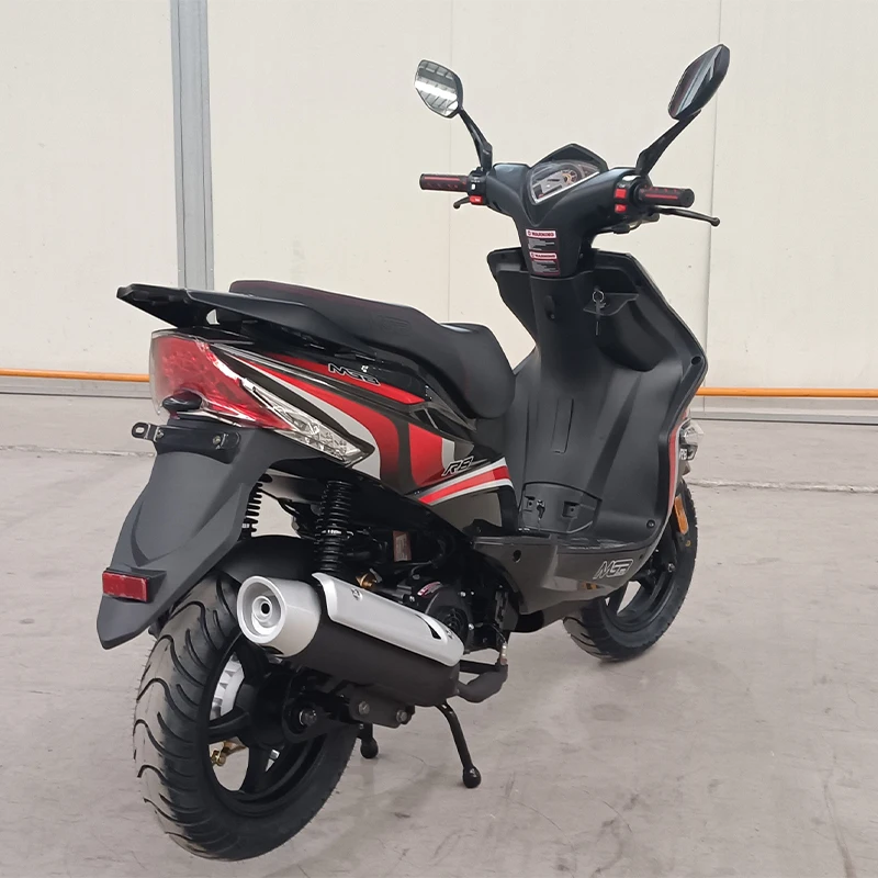 125CC Amoto nice selling gas scooter fo adults with high speed motorcycle engine