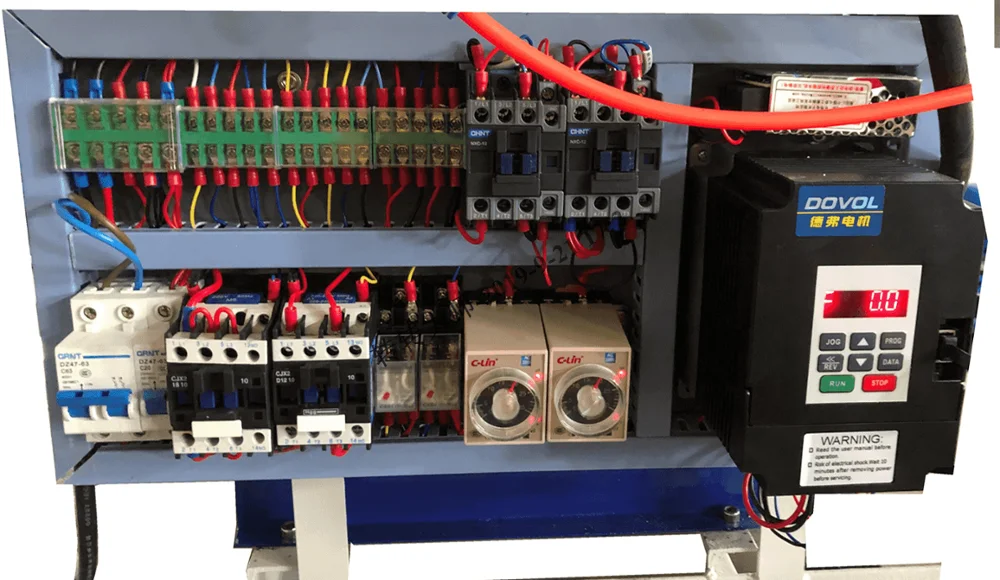 Простая в эксплуатации машина для ламинирования экструзионным покрытием