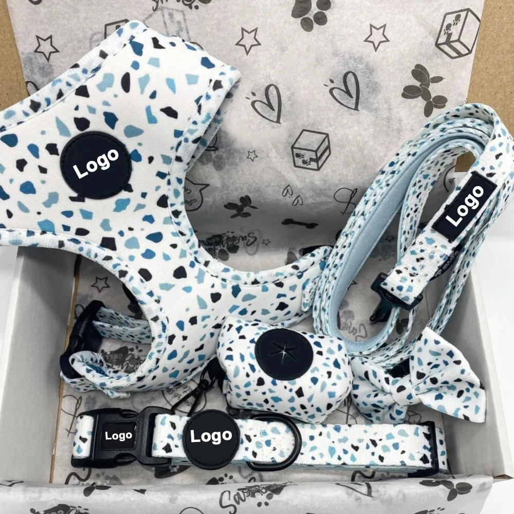 Оптовая продажа, индивидуальный высококачественный Мягкий регулируемый поводок для домашних питомцев, поводок для собак, Набор держателей для ошейников и сумок