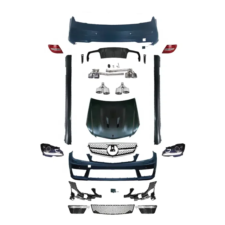 High Quality Bodykit for Mercedes Benz C- Class W204 C260 C200 C300 Modified C63 AMG Front bumper with grille 2011-2014