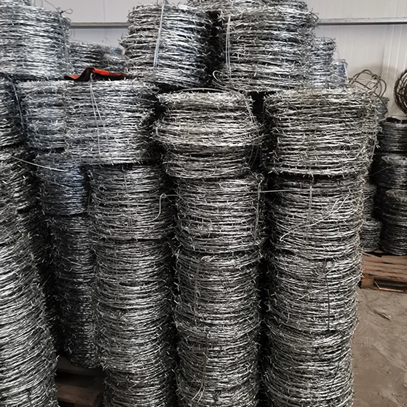 Низкая цена забор из колючей