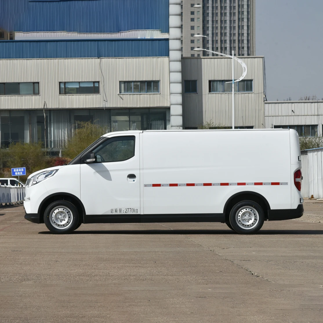 Chinese electric transporter delivery maxus ev30 electric delivery van maxus ev 30 small delivery vehicles