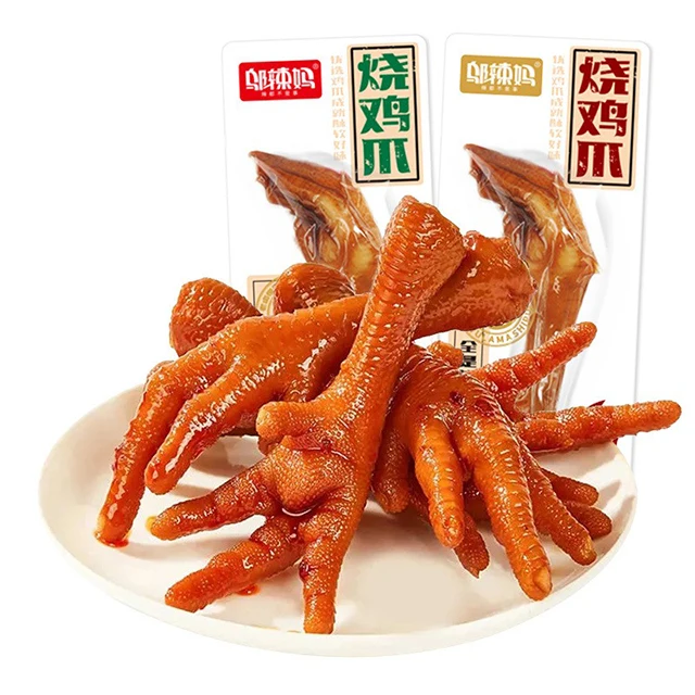 On site wholesale customized delicious Chinese traditional leisure snacks multi flavor marinated sauce chicken feet 5 bags