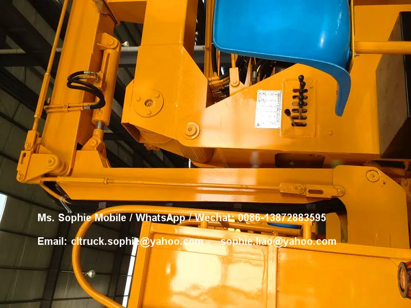 DFAC car accident emergency slide tilt slide tray rollback bed two post car lift winch 4 ton 5 ton car transporter truck body