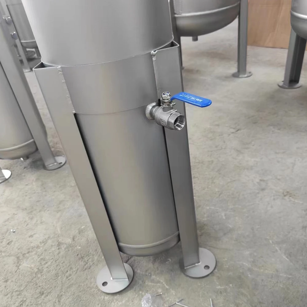 Water treatment stainless steel bag filter housing