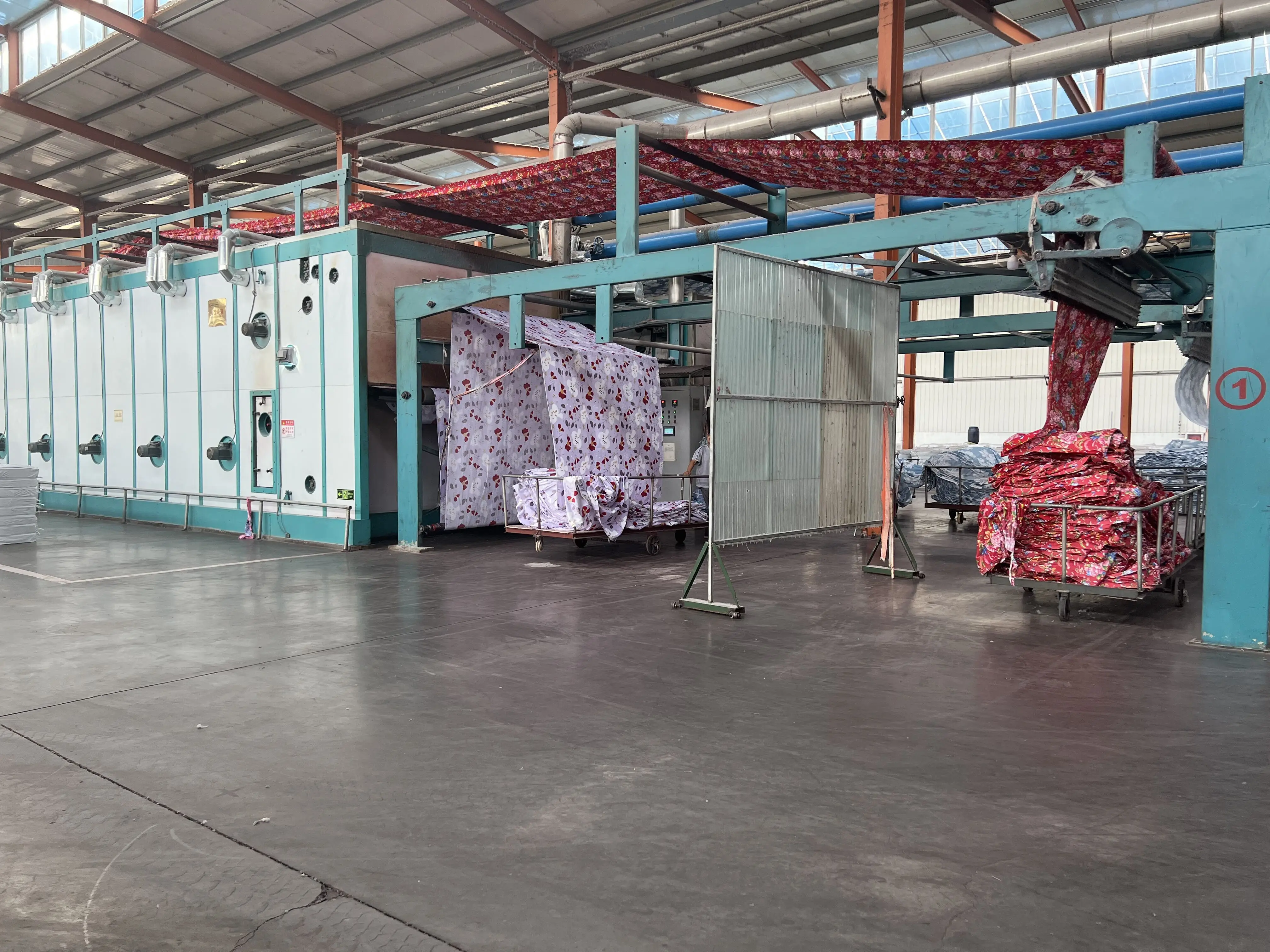 factory supply customize  pattern printed  bedsheets sheet 100 polyester microfiber fabric