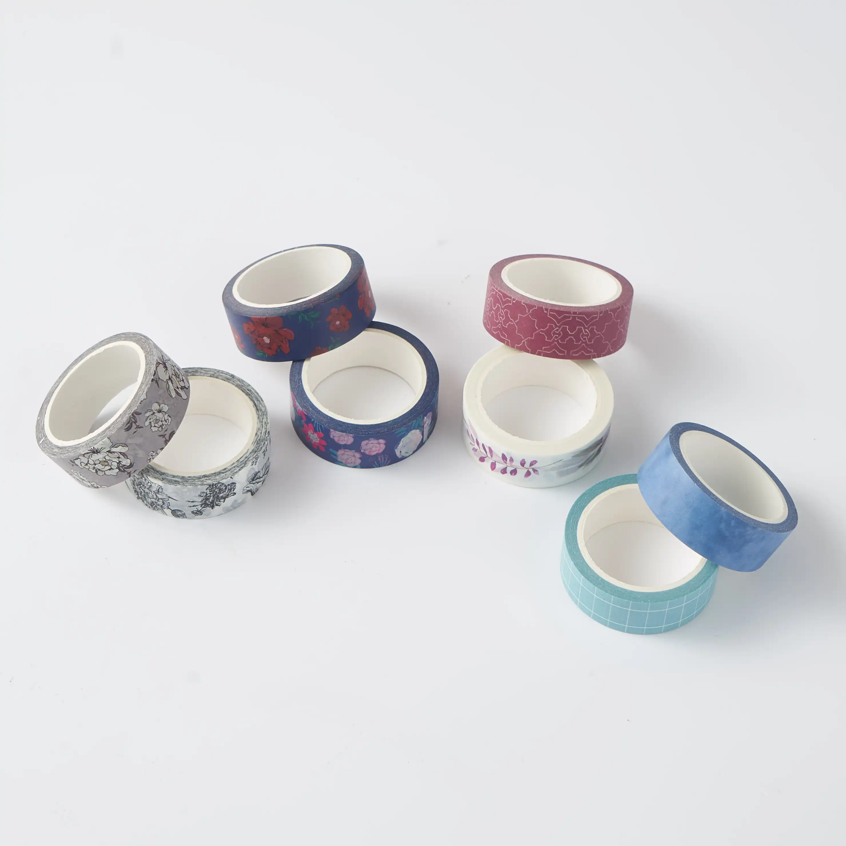 
Japanese cartoon tape Used for art and DIY crafts, scrapbooks, bullet periods, notepad, gift packaging, holiday decoration 