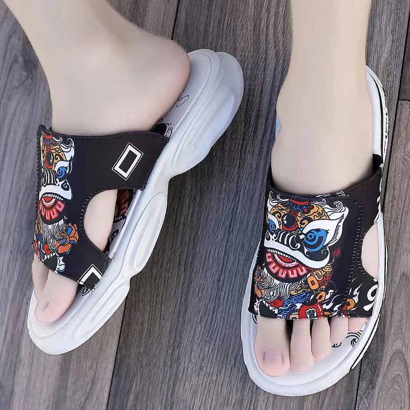 Popular Chinese-style Lion Dance Men Slippers Summer Outdoor Platform Sandals Trend Beach Shoes